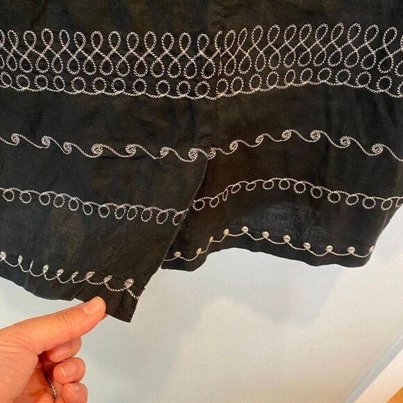 Chico's Design 100% Linen Black Boho Breezy Embroidery Button Up Shirt, Large - Picture 8 of 9